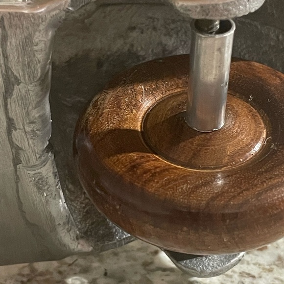 Metal & Wood Scooter - Picture 8 of 16